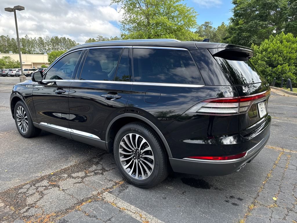 Used 2023 Lincoln Aviator AWD w/ Premium Package image 10