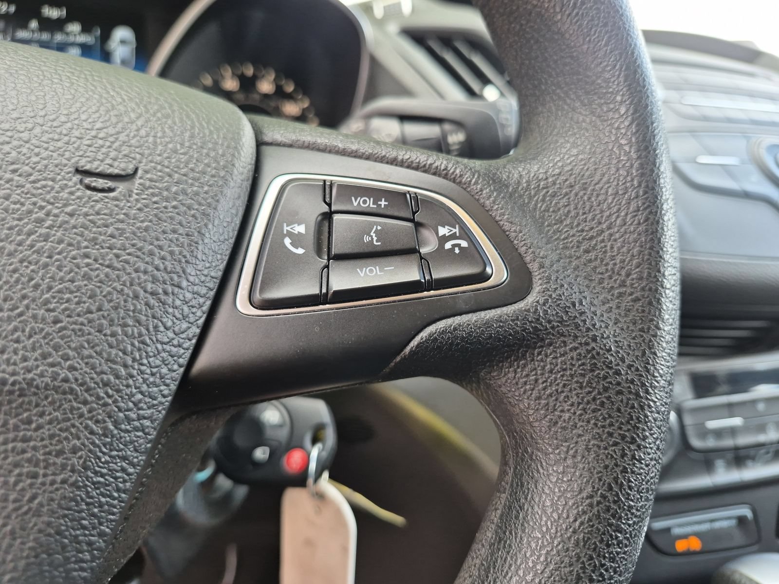 Used 2017 Ford Escape SE FWD image 24