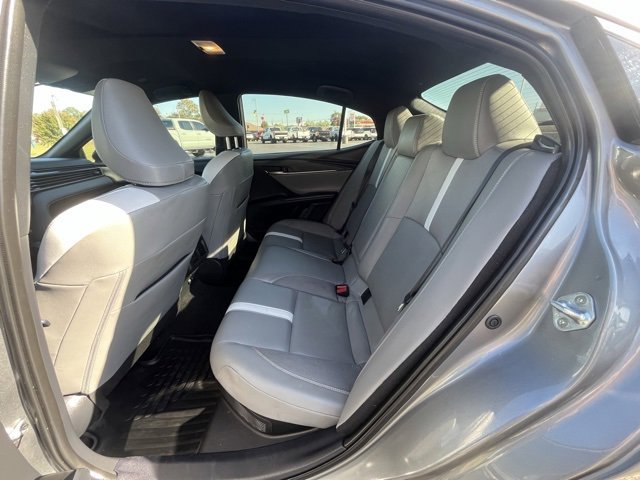 Used 2025 Toyota Camry XSE image 9