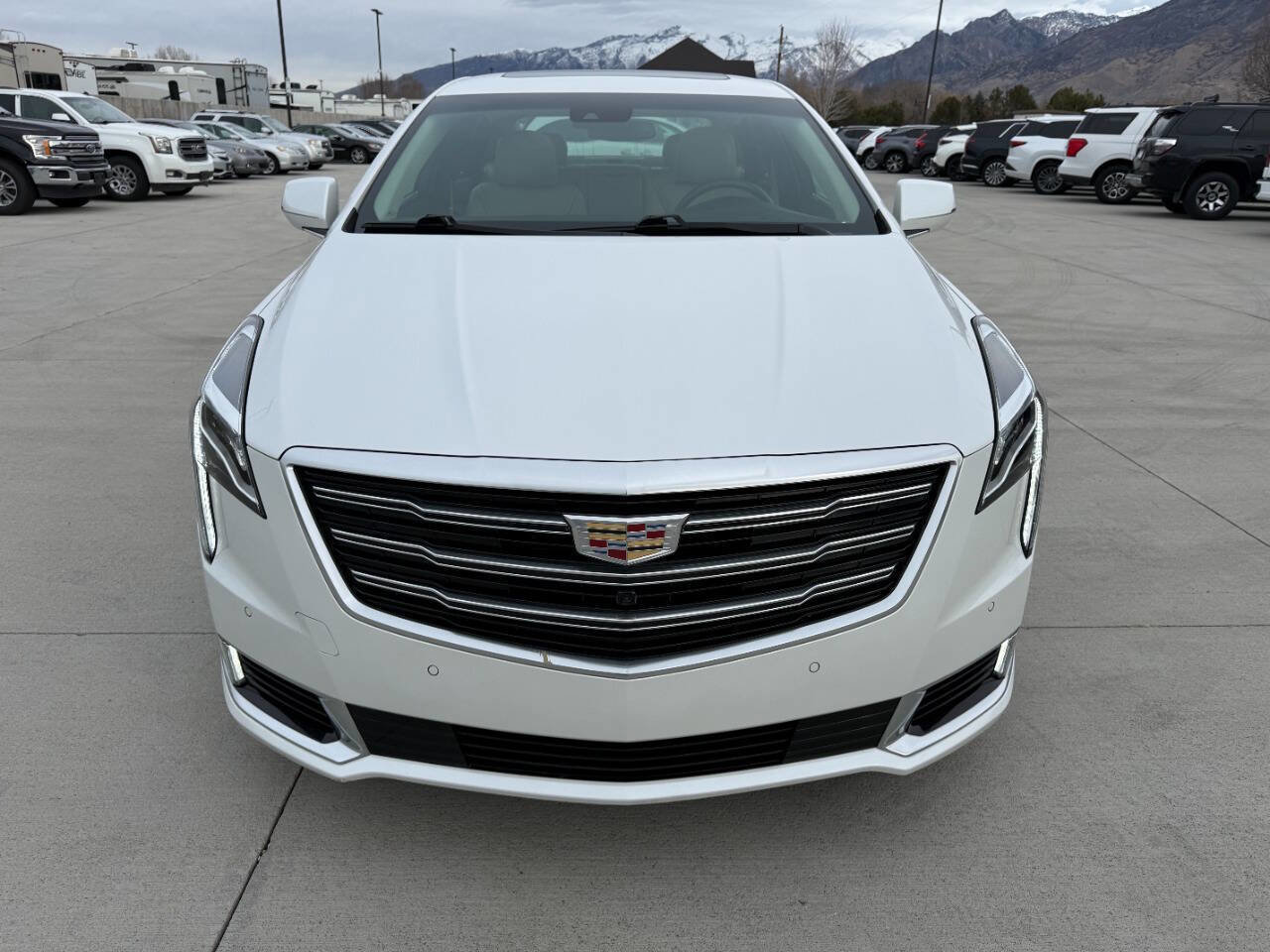 Used 2018 Cadillac XTS Luxury w/ Driver Awareness Package image 8
