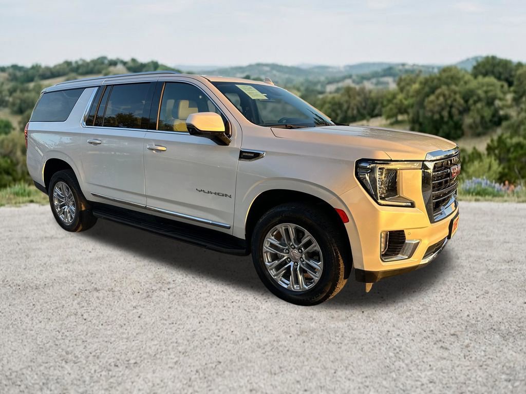 Used 2024 GMC Yukon XL SLT w/ SLT Luxury Package