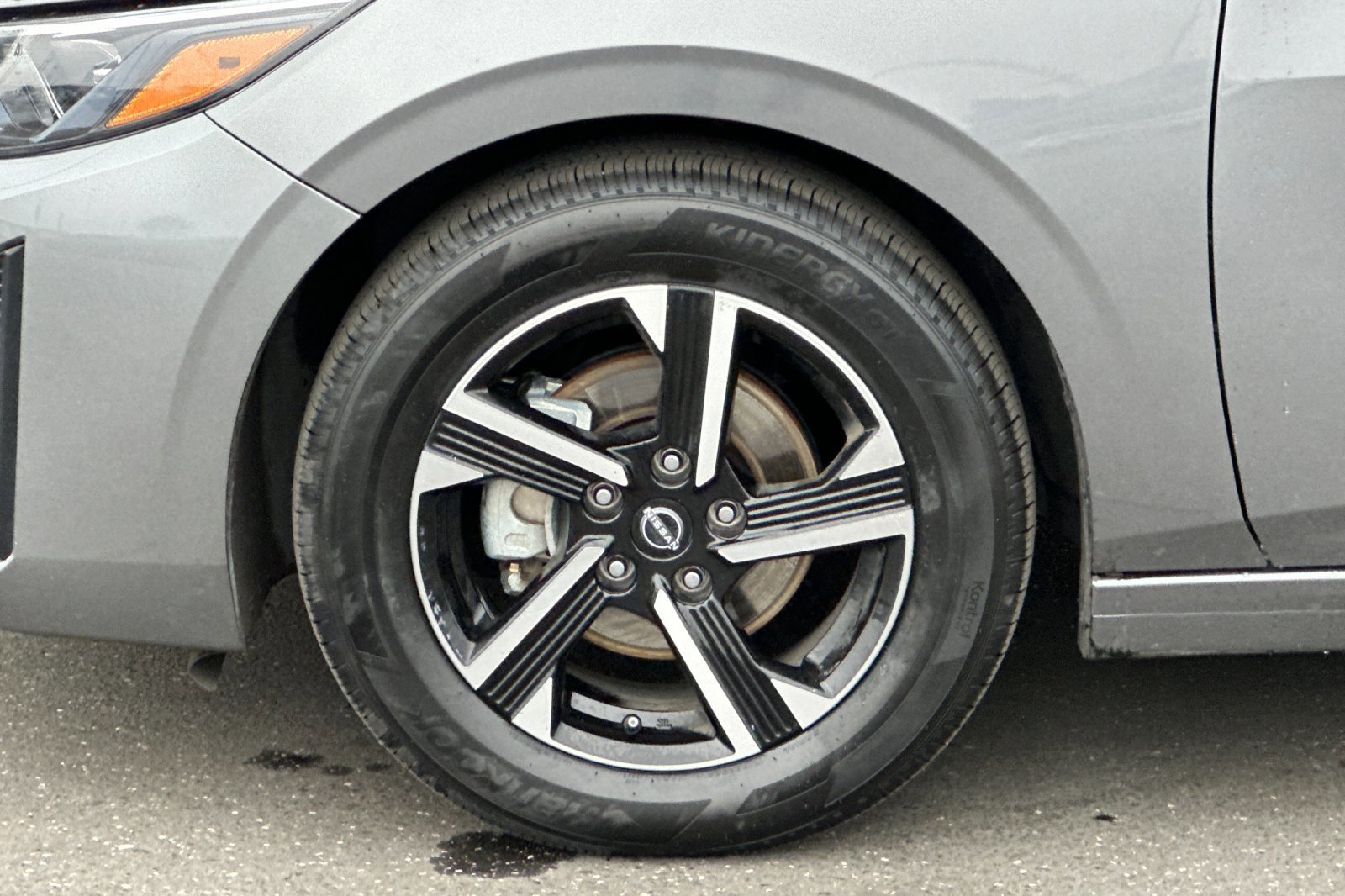 Certified 2024 Nissan Sentra SV image 25