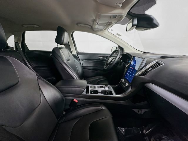 Used 2022 Ford Edge Titanium w/ Equipment Group 301A image 26