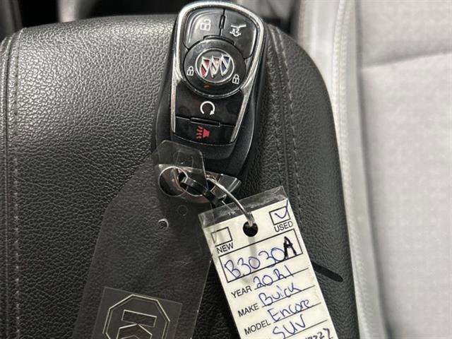 Certified 2021 Buick Encore GX Select image 36