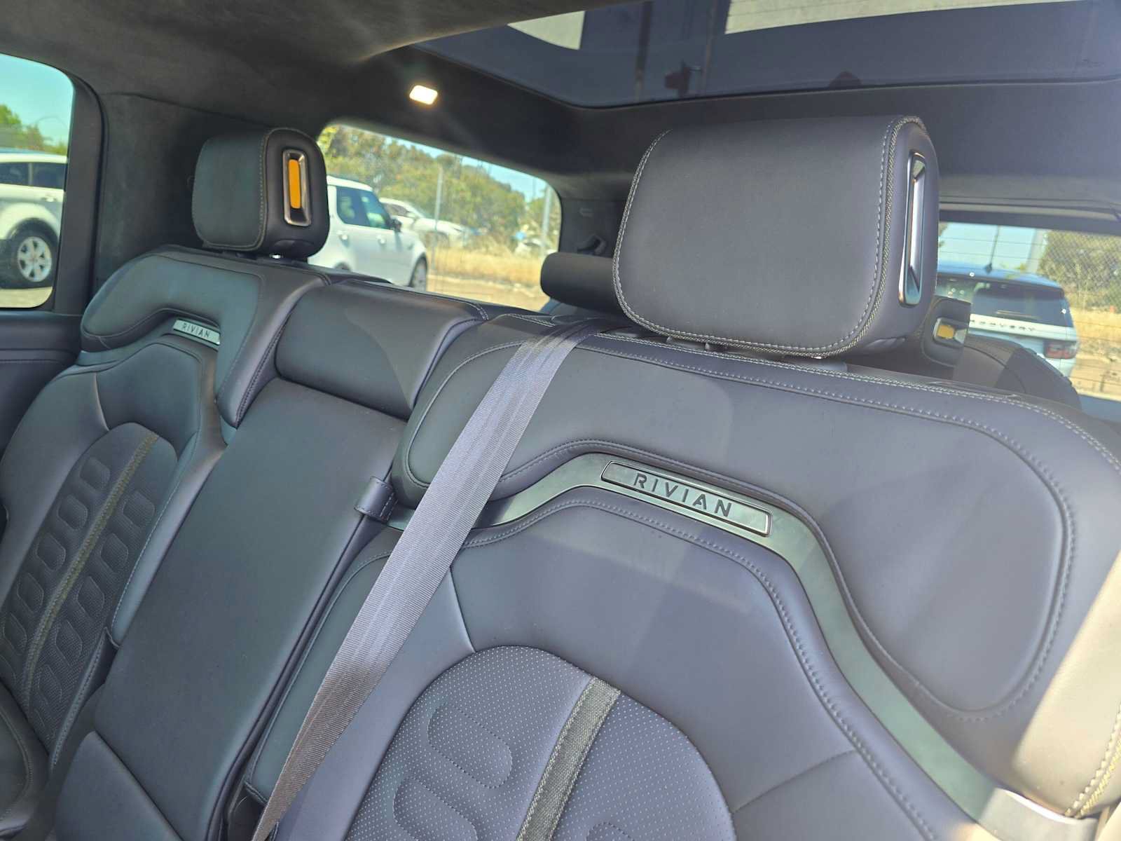 Used 2023 Rivian R1S Launch Edition AWD/4WD image 20