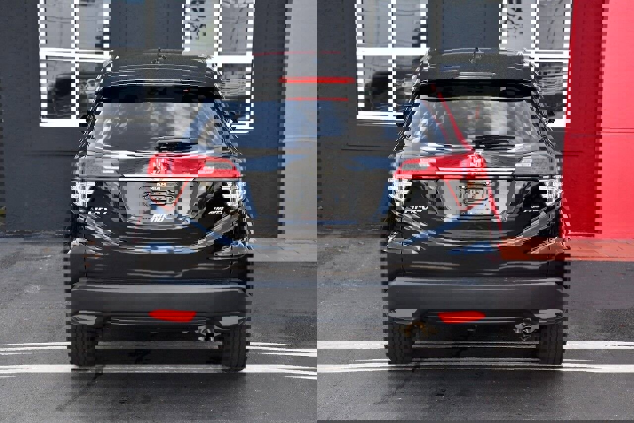 Used 2022 Honda HR-V EX image 12