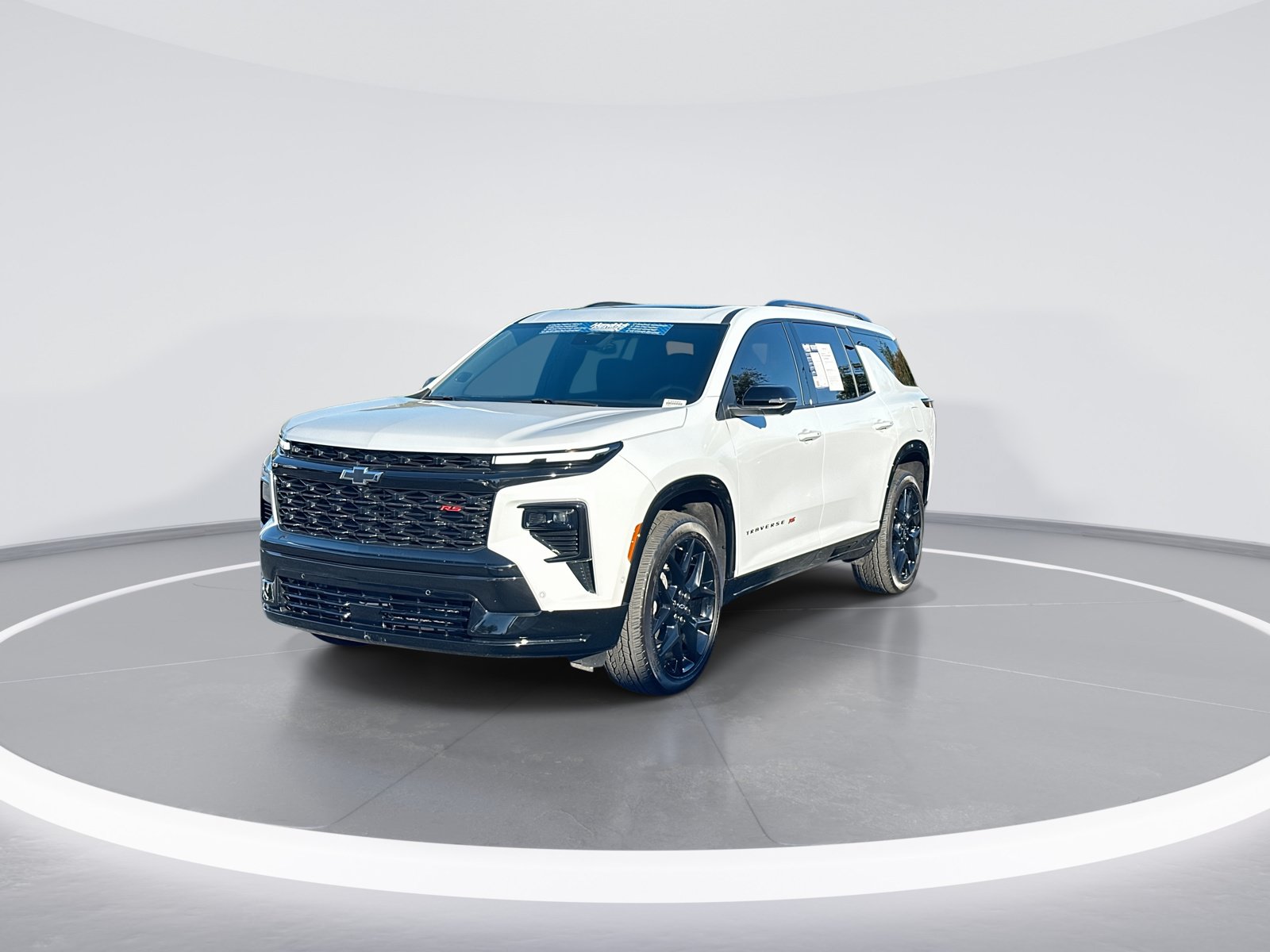 Used 2026 Chevrolet Traverse RS FWD image 5