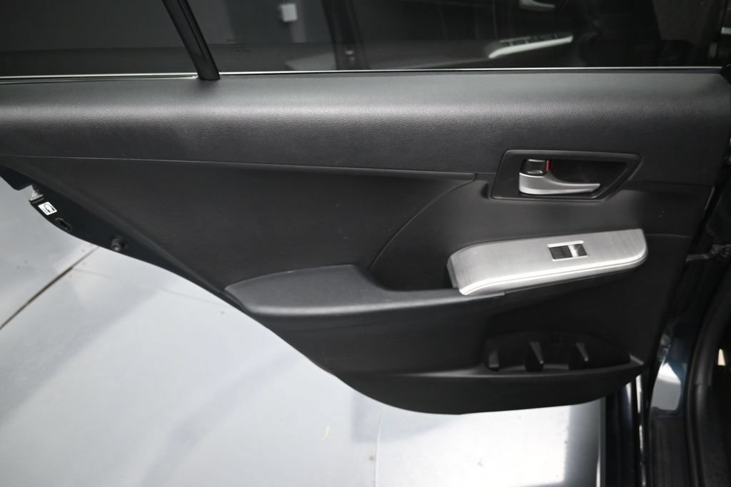 Used 2012 Toyota Camry SE FWD image 28