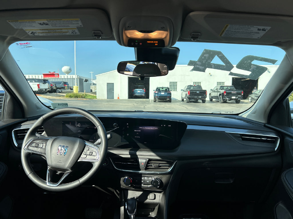 Certified 2024 Buick Encore GX Preferred FWD image 30