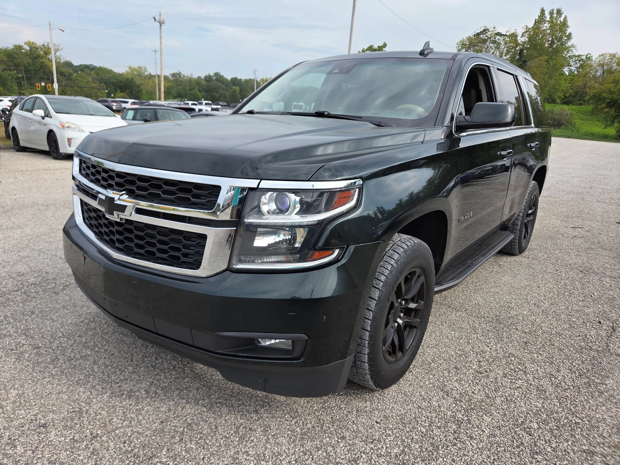 Used 2016 Chevrolet Tahoe LT AWD/4WD image 2
