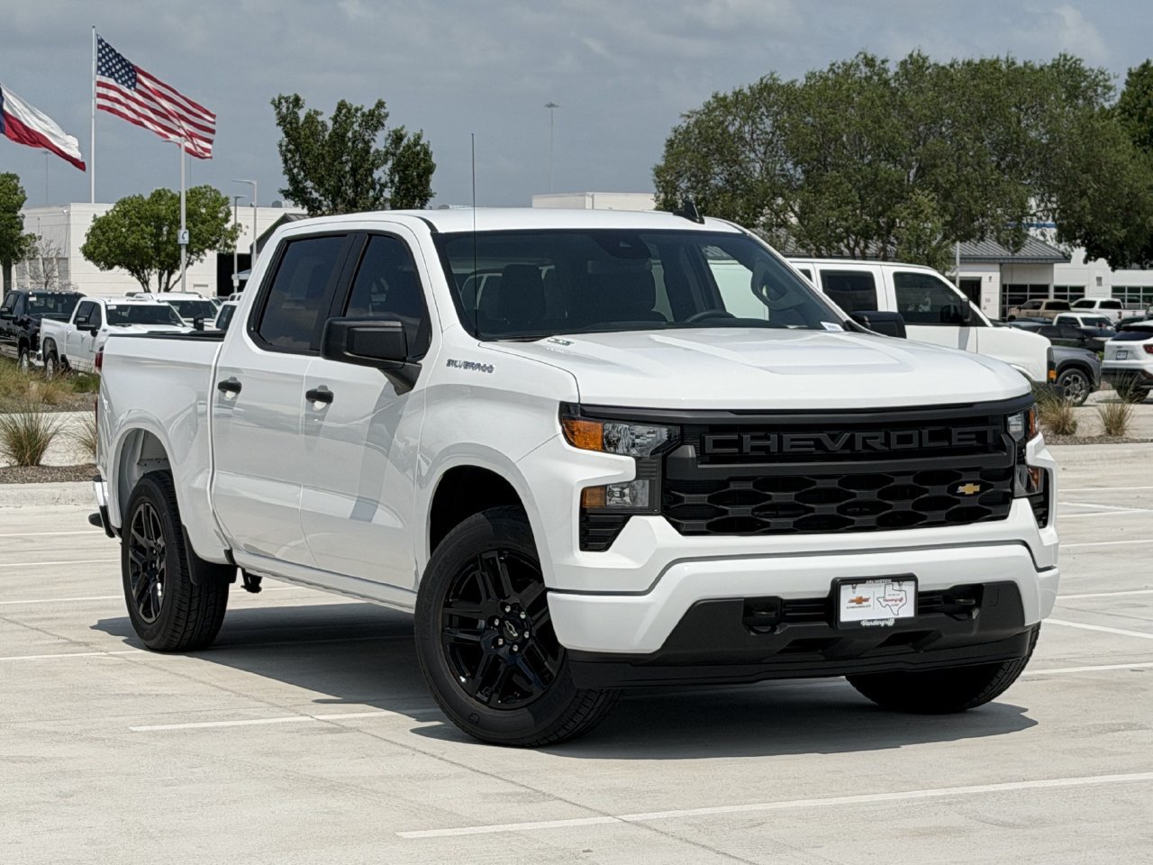 New 2026 Chevrolet Silverado 1500 Custom RWD image 2