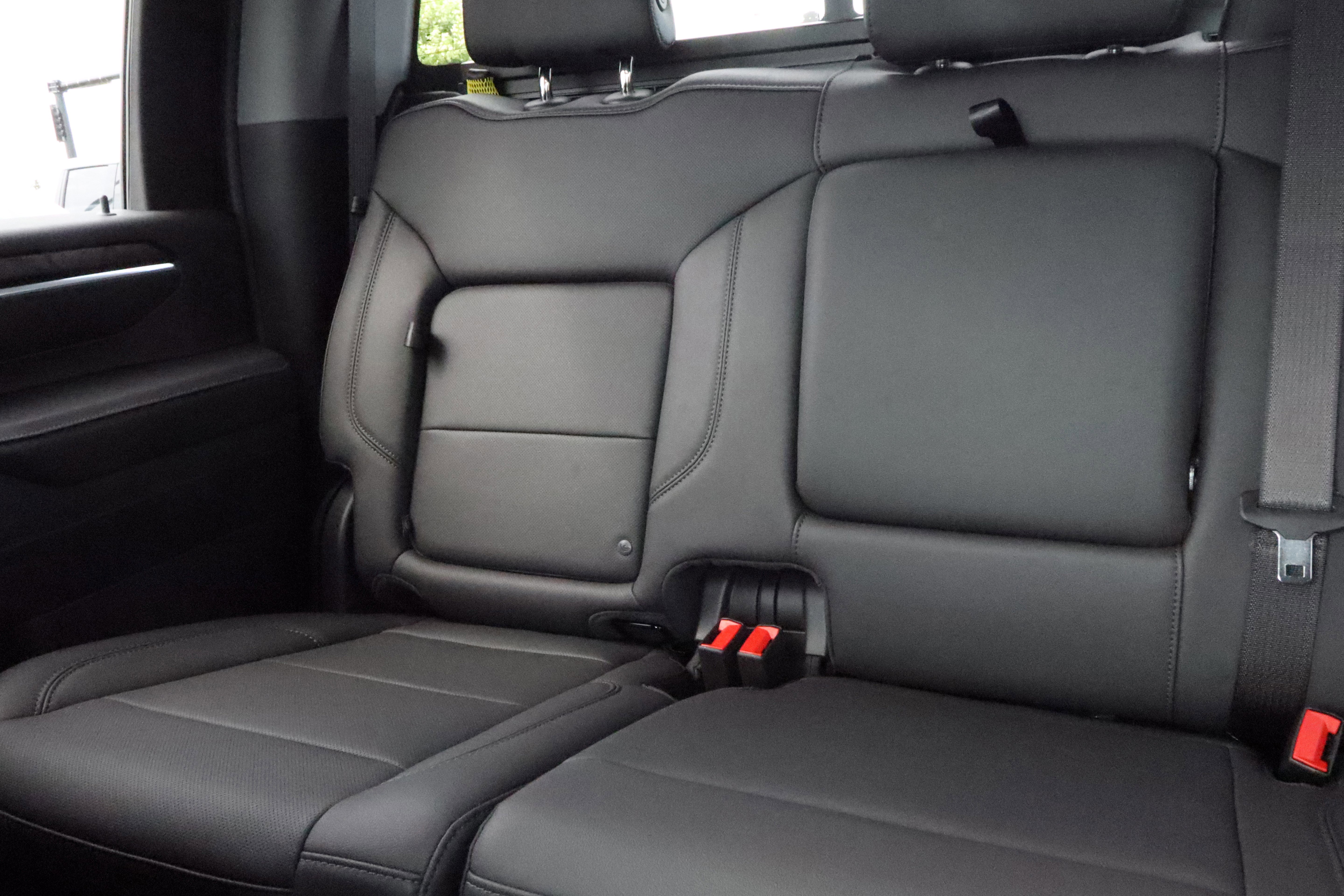 New 2025 GMC Sierra 3500 SLT w/ SLT Premium Package image 13