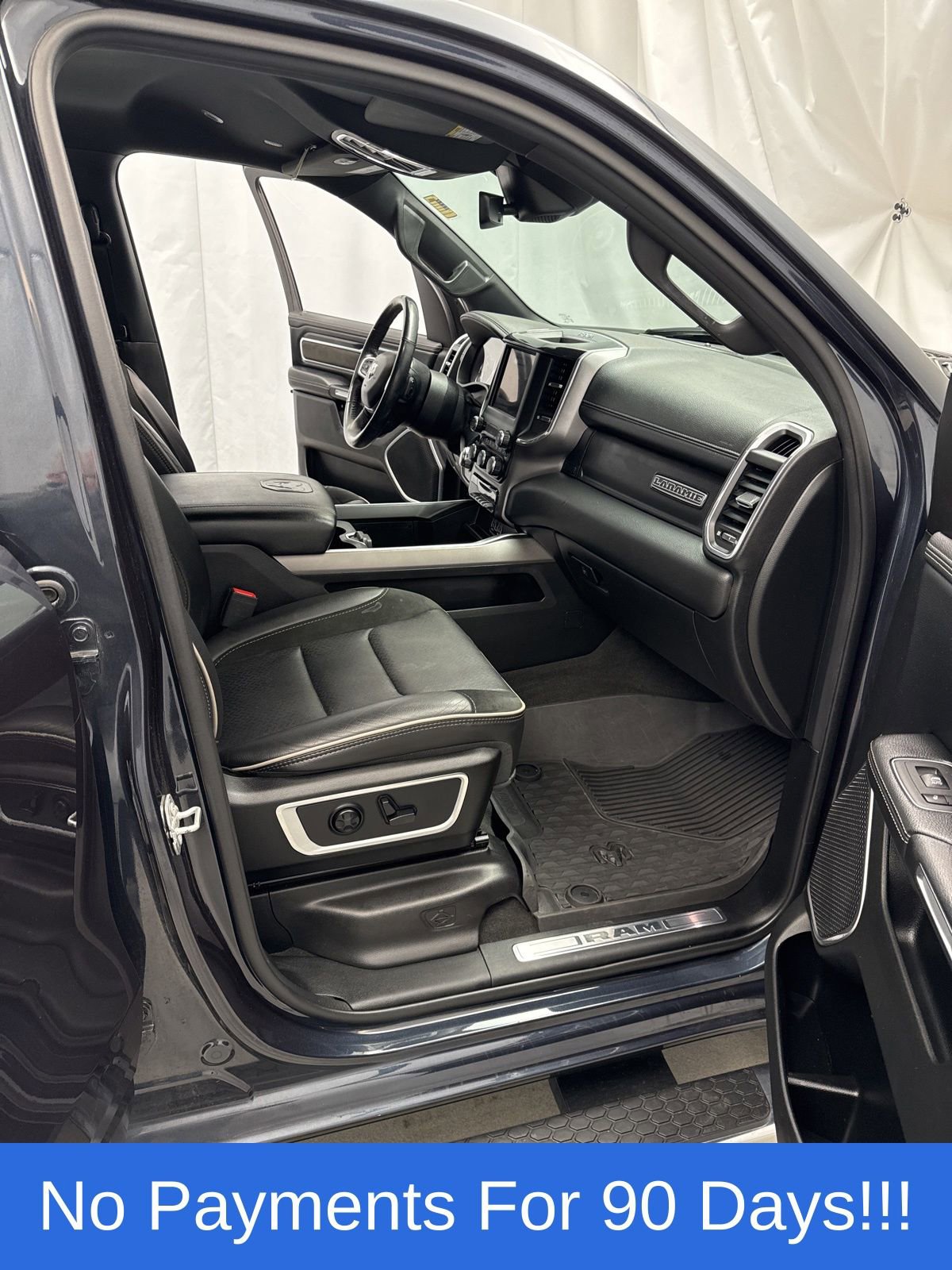 Used 2021 RAM 1500 Laramie w/ Sport Appearance Package image 32