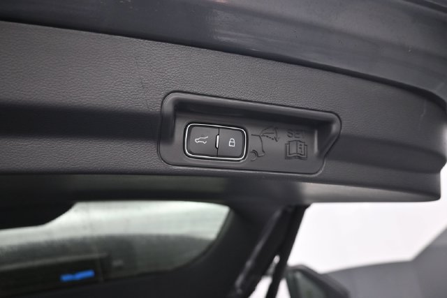 New 2027 Ford Explorer Platinum w/ LUX Leather Package AWD/4WD image 7