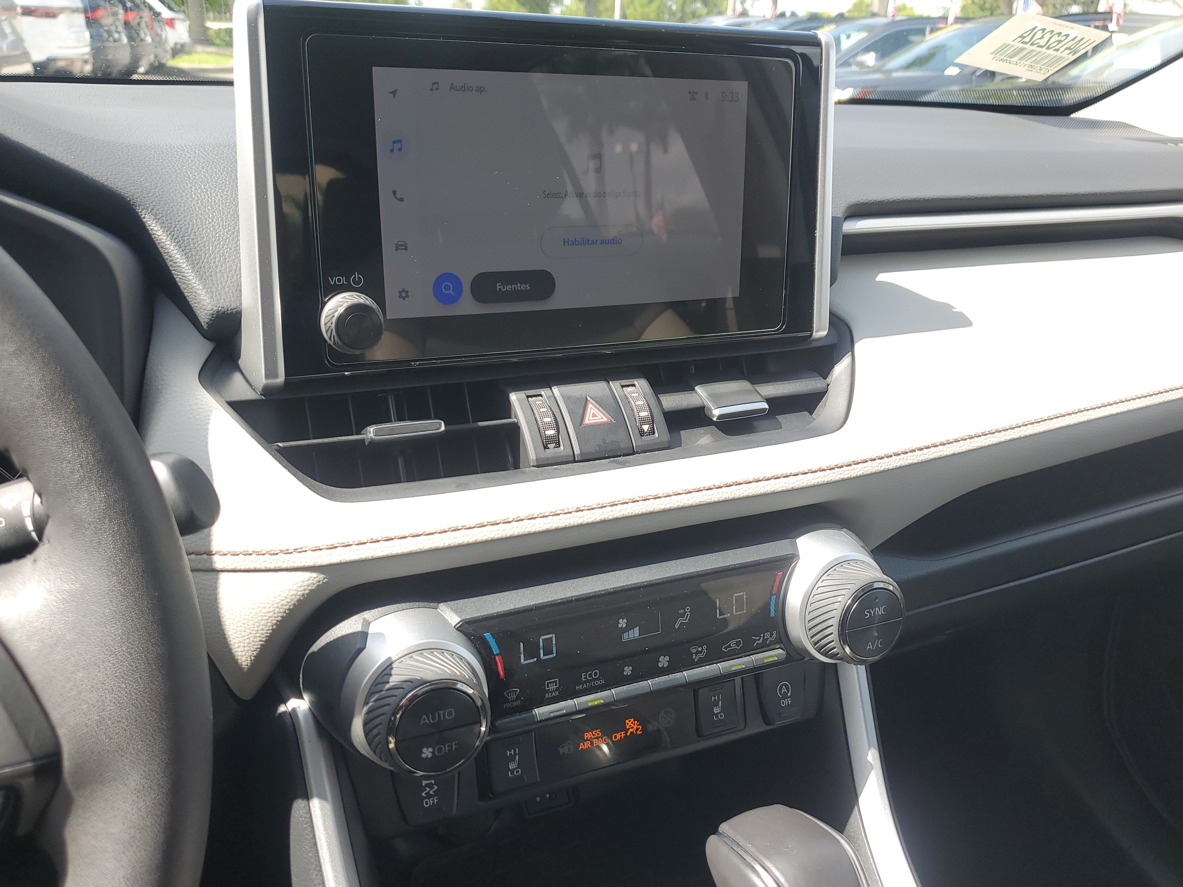 Used 2025 Toyota RAV4 XLE Premium w/ Weather Package FWD image 28
