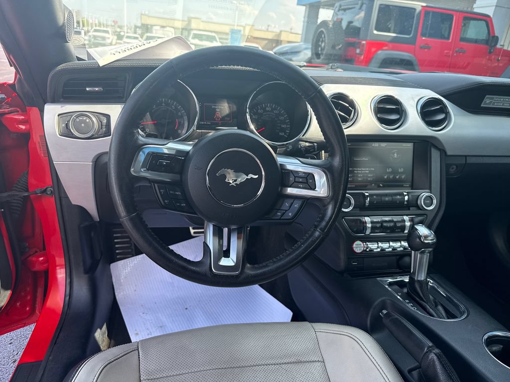 Used 2015 Ford Mustang Premium RWD image 15