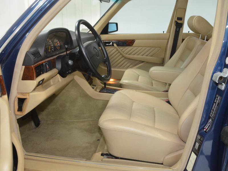 Used 1990 Mercedes-Benz 560 SEL image 18