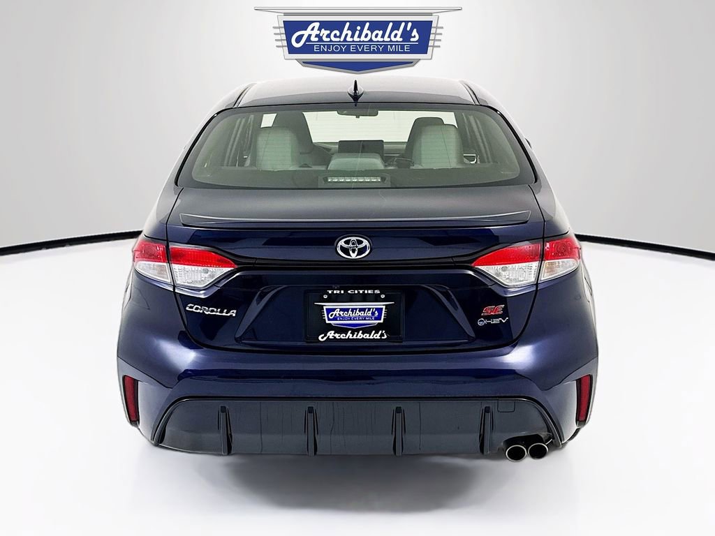 Used 2025 Toyota Corolla SE w/ Convenience Package image 7