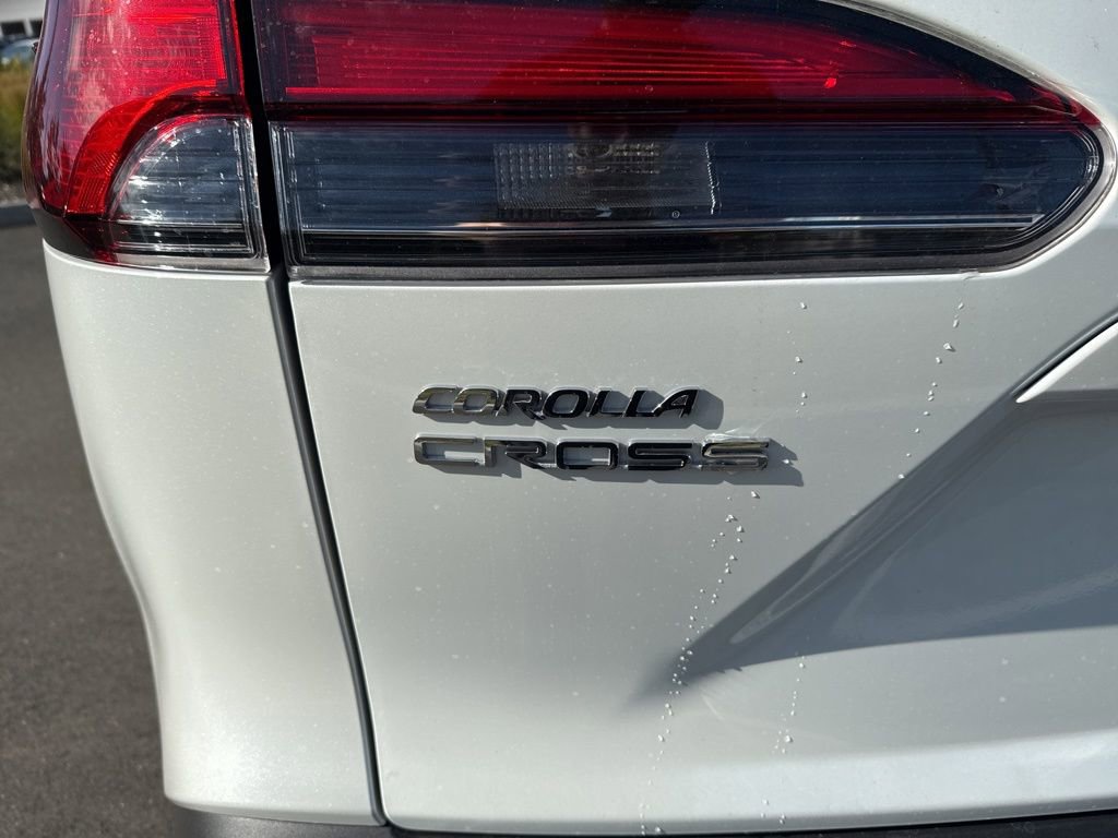 New 2026 Toyota Corolla Cross XLE image 9