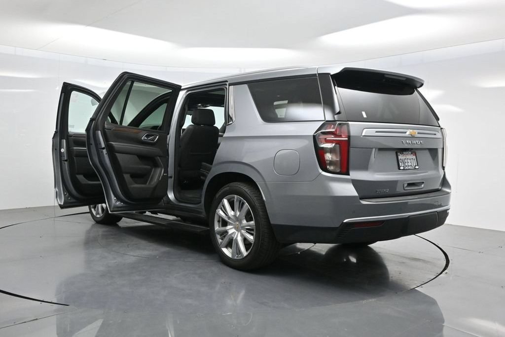 Used 2024 Chevrolet Tahoe High Country AWD/4WD image 56