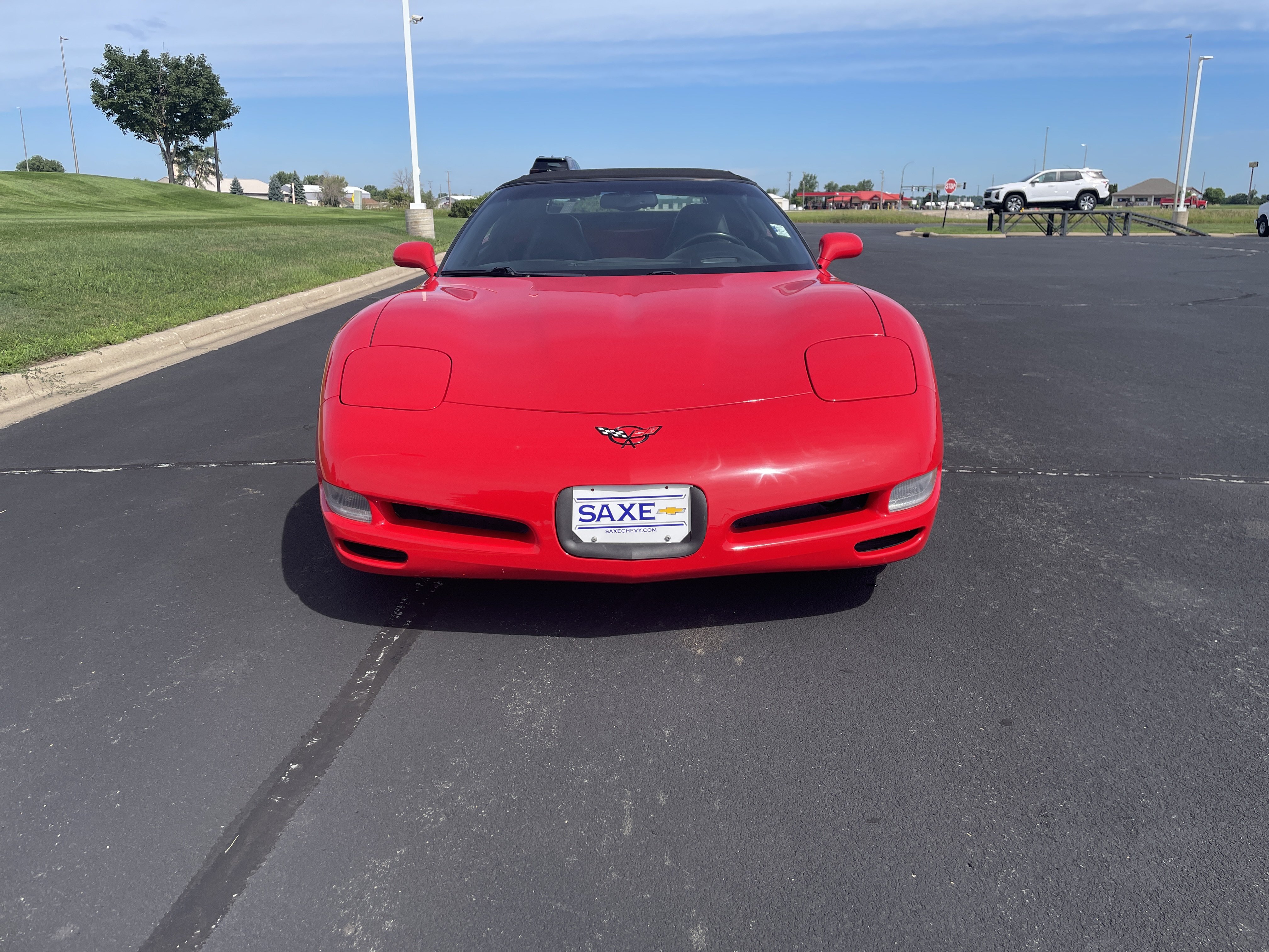 Used 2001 Chevrolet Corvette Convertible w/ Preferred Equipment Group2 RWD image 8