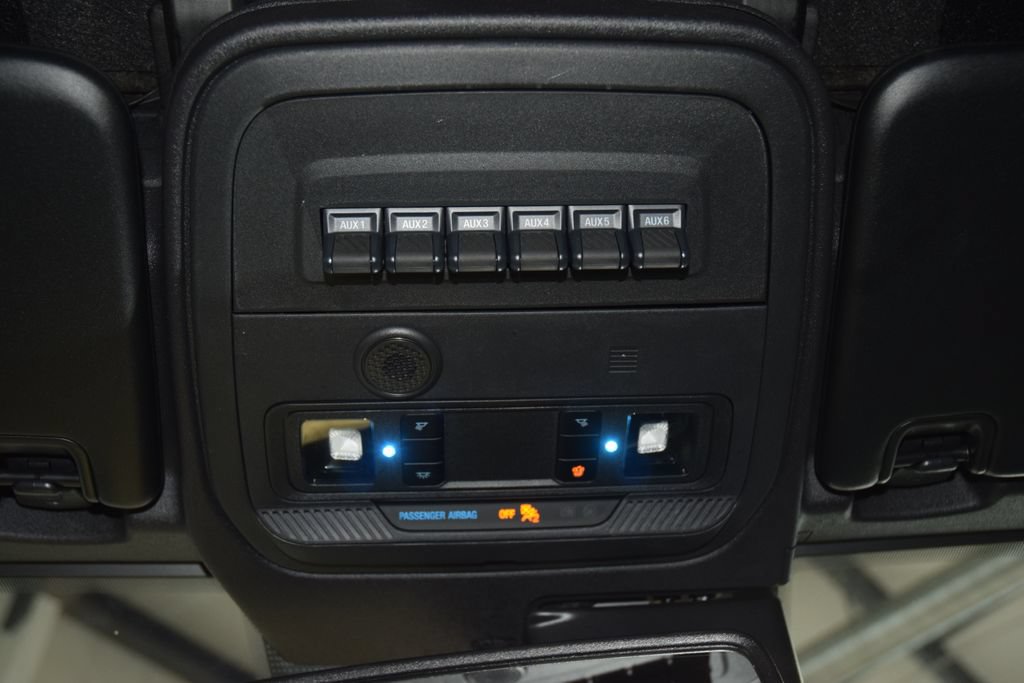 Used 2024 Ford Bronco Black Diamond AWD/4WD image 48