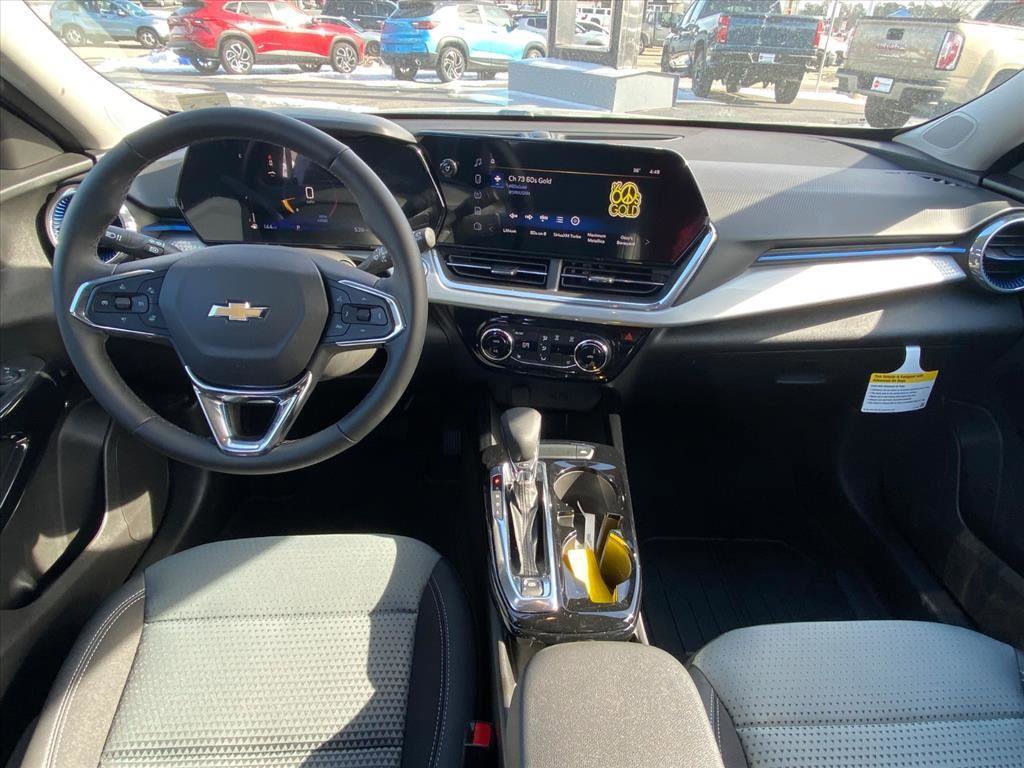 New 2026 Chevrolet Trax LT w/ Driver Confidence Package image 12