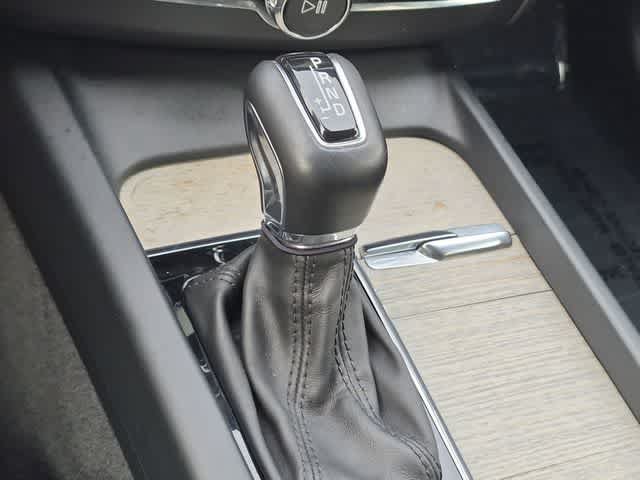 Used 2019 Volvo XC60 T6 Inscription AWD/4WD image 34