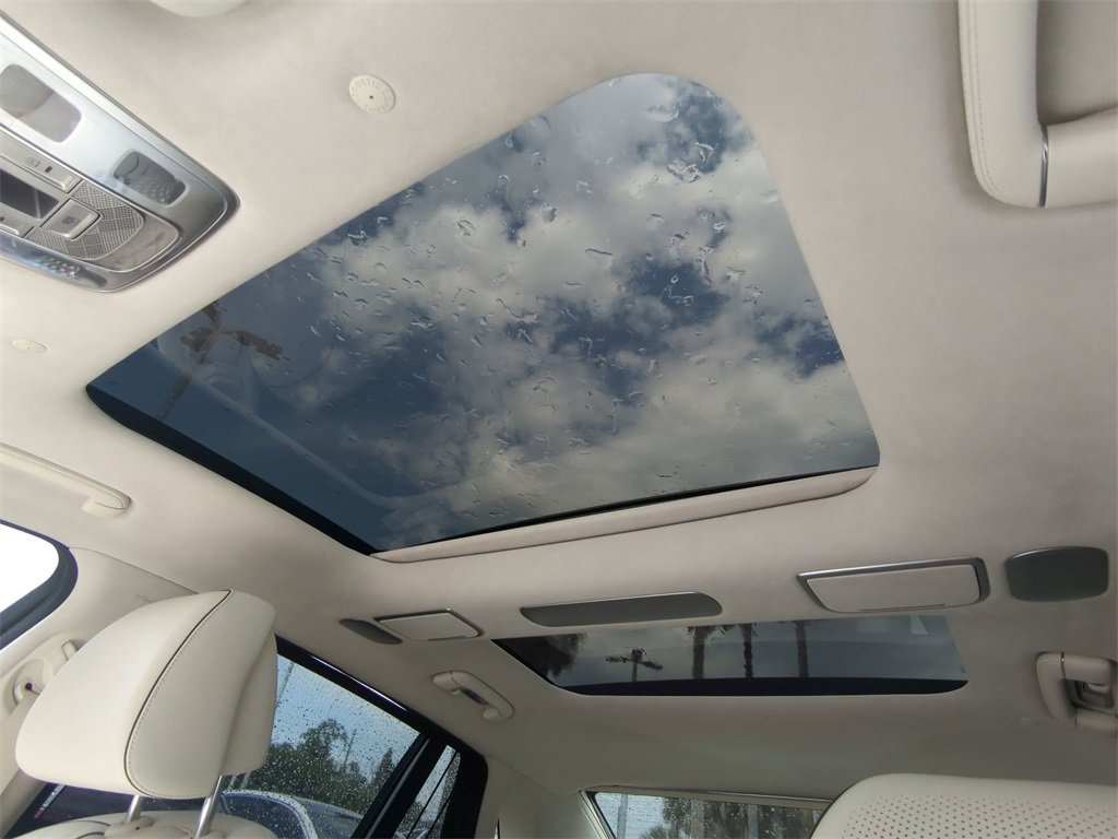 New 2025 Genesis G90 3.5T image 20