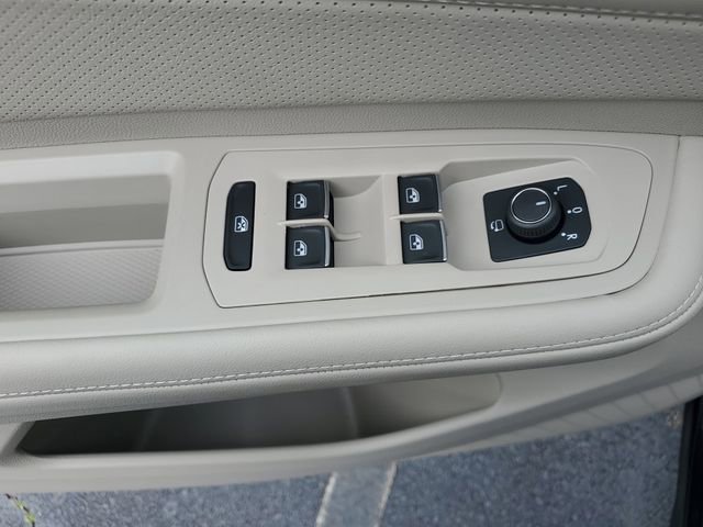 New 2026 Volkswagen Atlas SEL Premium R-Line image 26