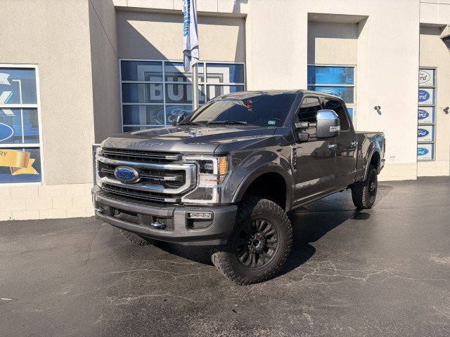 Used 2022 Ford F250 Platinum w/ Tremor Off-Road Package AWD/4WD image 2