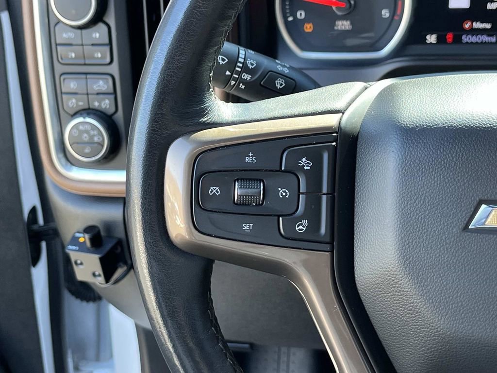 Used 2020 Chevrolet Silverado 3500 High Country image 30