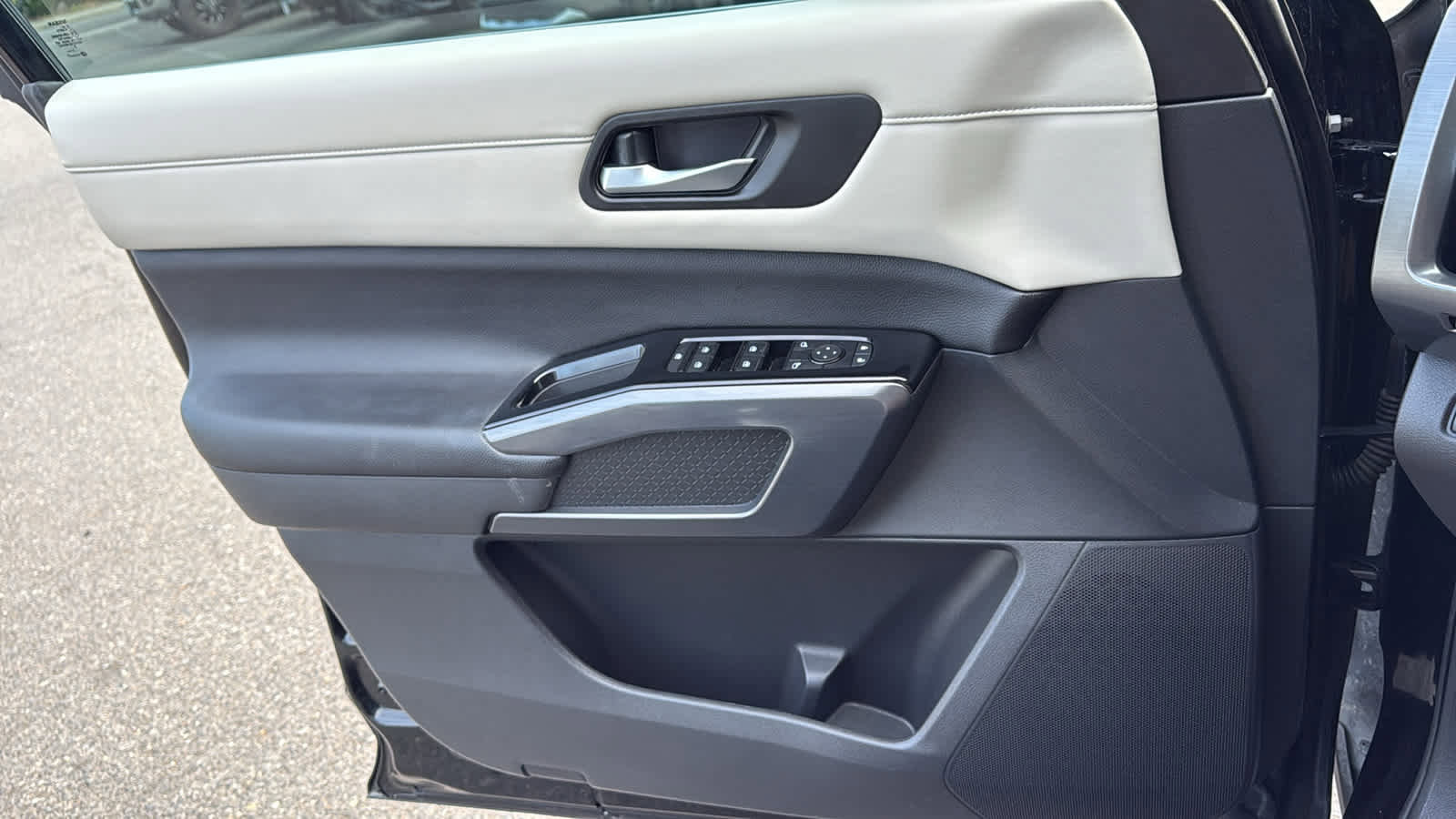 Certified 2023 Nissan Pathfinder SL image 20