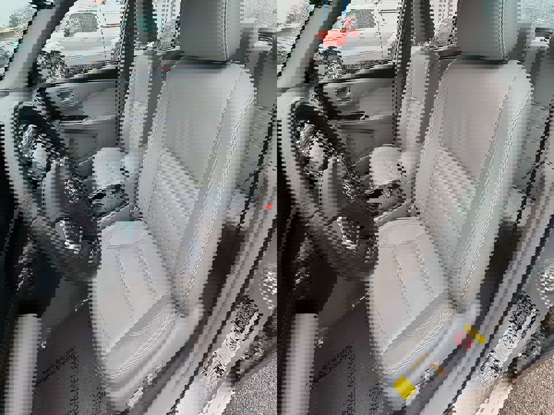 Used 2015 Toyota Camry XLE image 13