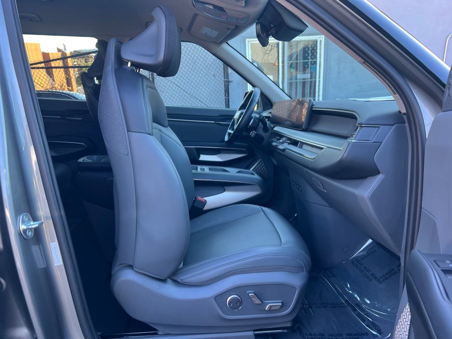 Used 2024 Kia EV9 Light Long Range image 36