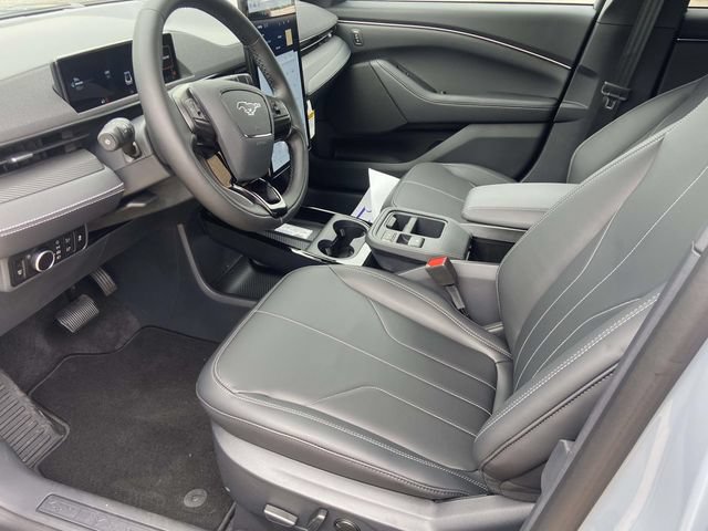 New 2026 Ford Mustang Mach-E Select RWD image 10