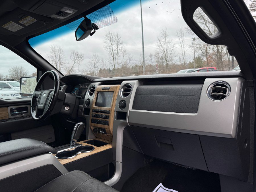 Used 2011 Ford F150 Lariat w/ Lariat Chrome Pkg image 19