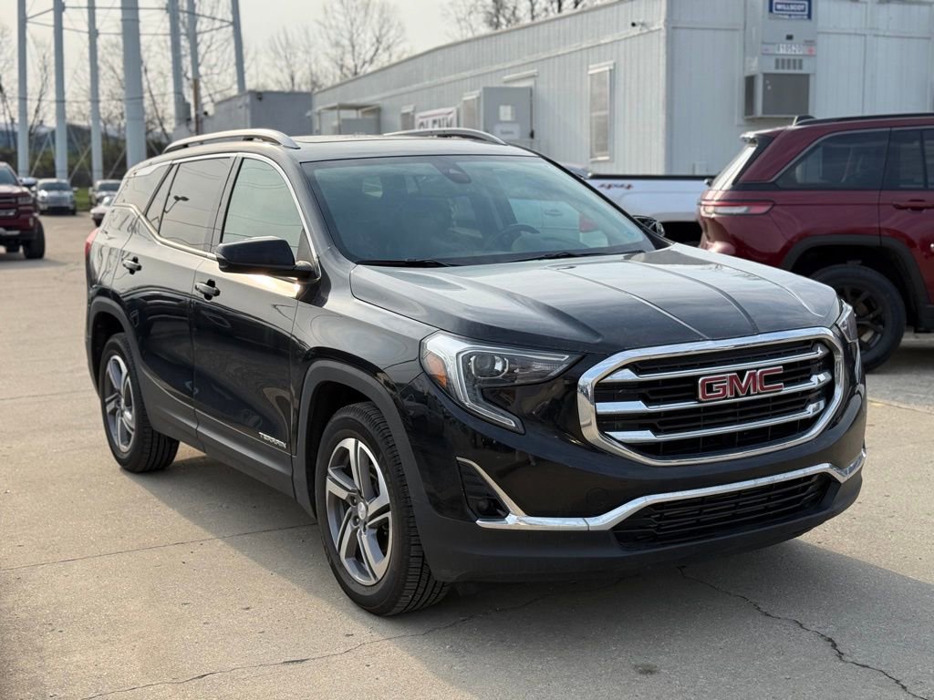 Used 2020 GMC Terrain SLT w/ Preferred Package image 4
