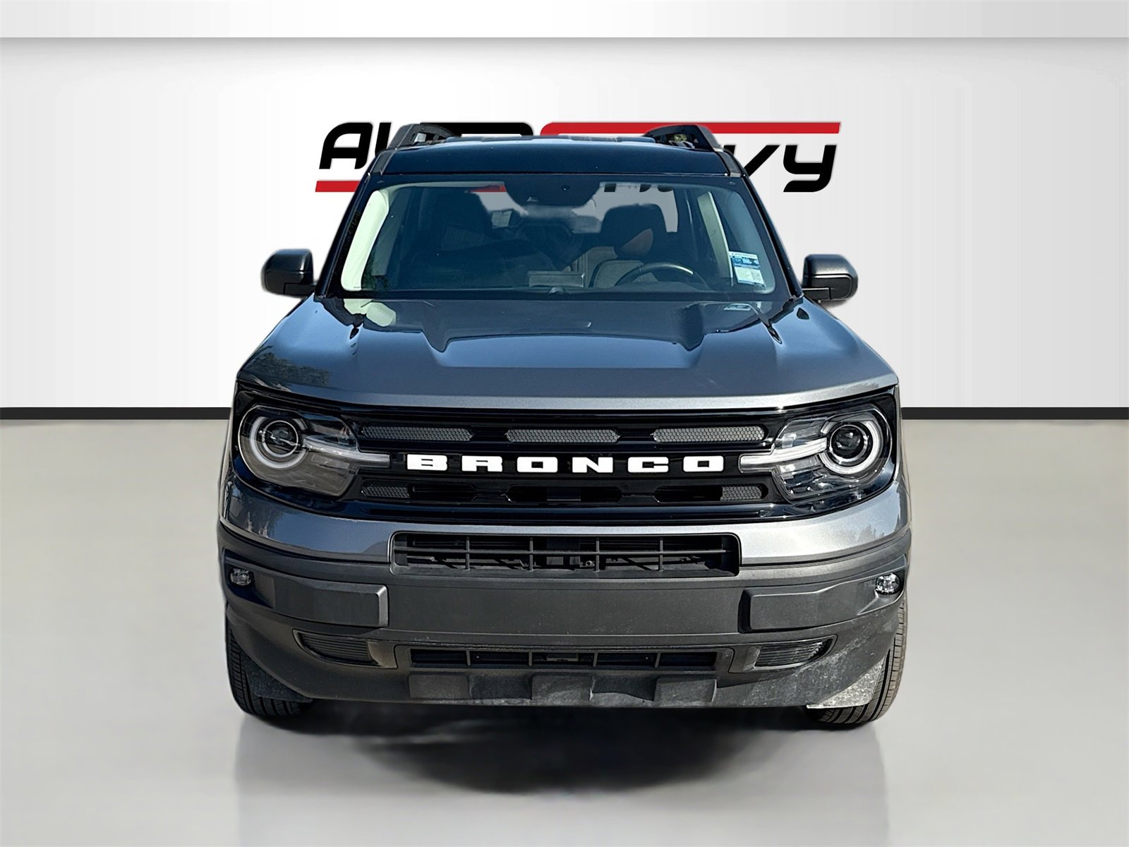 Used 2024 Ford Bronco Sport Outer Banks image 2