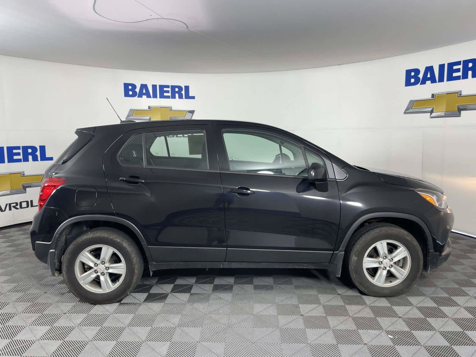 Used 2020 Chevrolet Trax LS w/ LPO, Protection Package AWD/4WD image 6