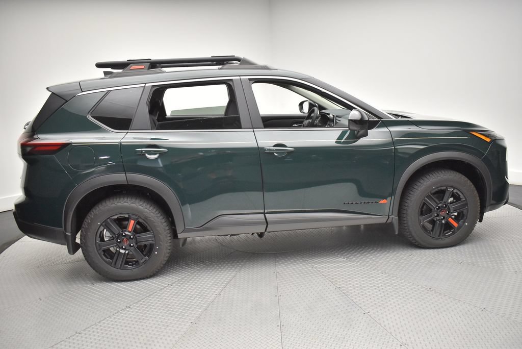 New 2026 Nissan Rogue SV AWD/4WD image 4