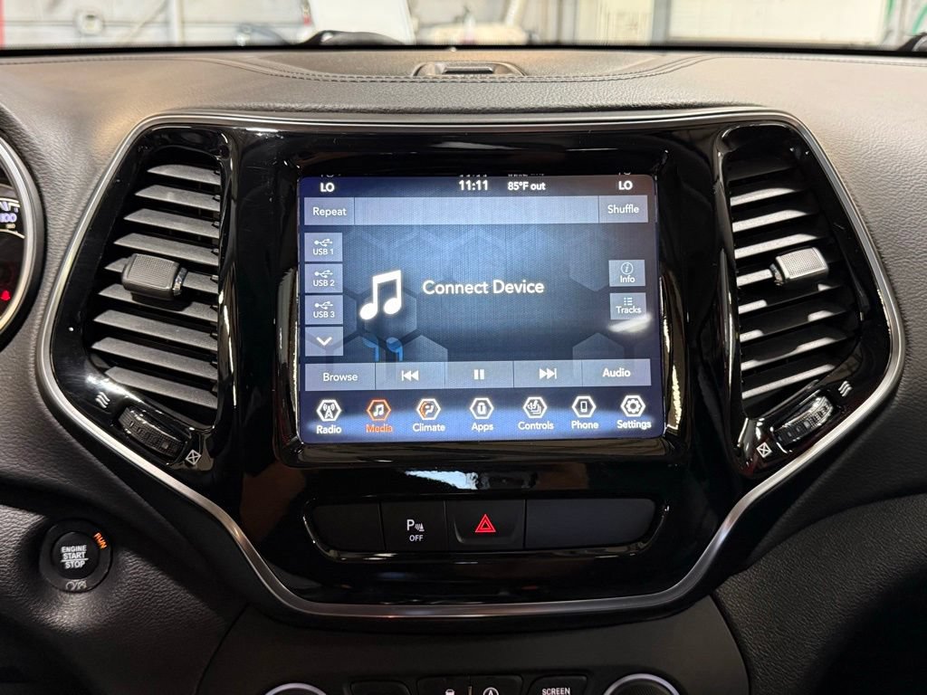 Certified 2020 Jeep Cherokee Limited AWD/4WD image 9