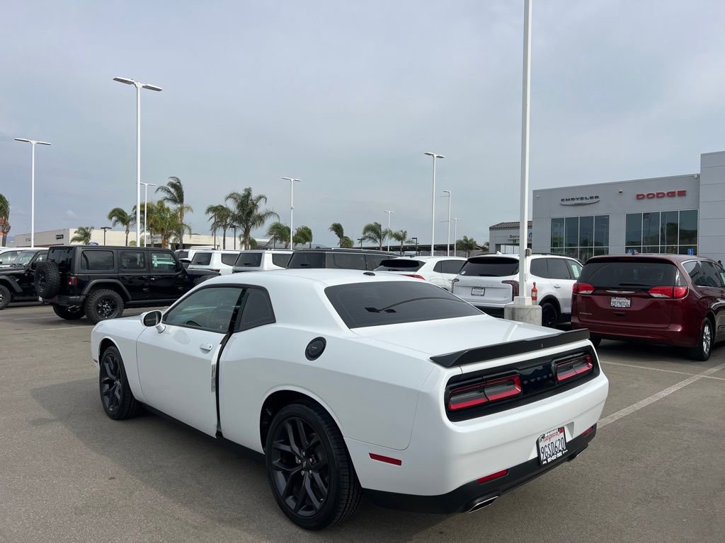 Used 2023 Dodge Challenger SXT w/ Blacktop Package image 6