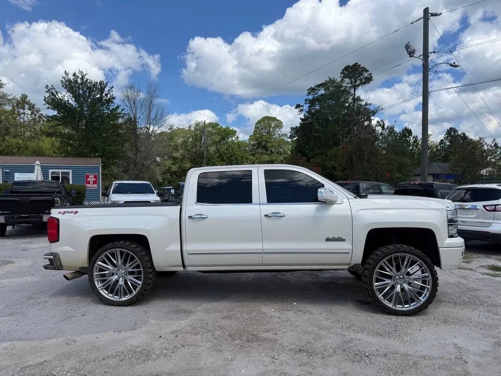 Used 2014 Chevrolet Silverado 1500 High Country w/ High Country Premium Package AWD/4WD image 4