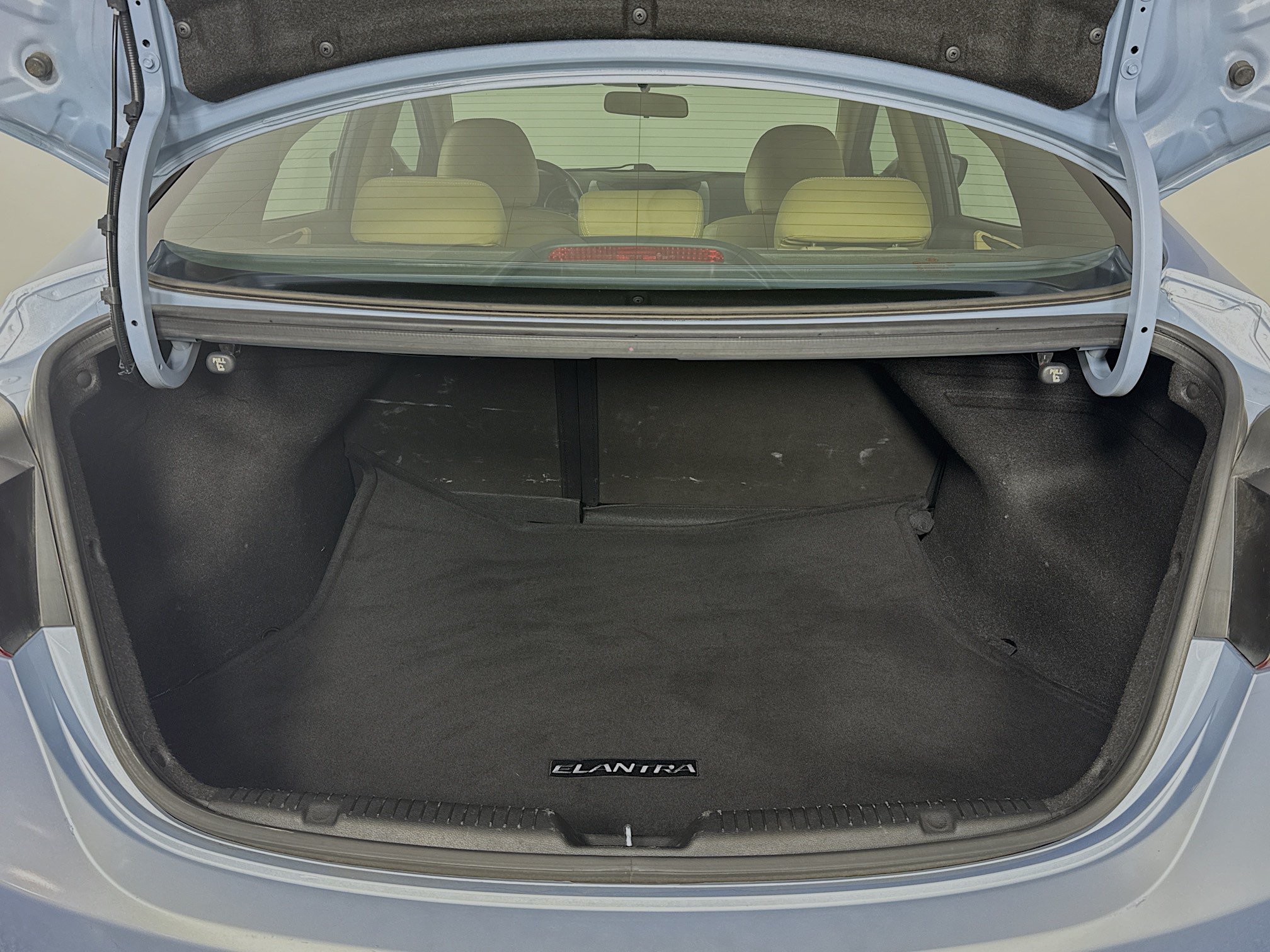 Used 2012 Hyundai Elantra Limited w/ Technology Pkg 5 FWD image 27