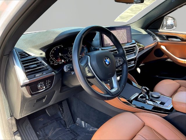 Used 2023 BMW X4 xDrive30i w/ Premium Package AWD/4WD image 19