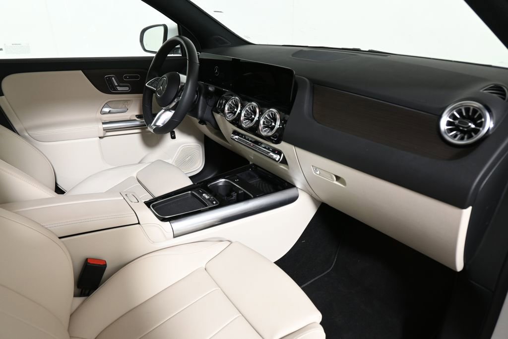 Certified 2026 Mercedes-Benz GLA 250 4MATIC image 26