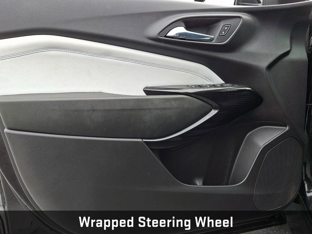 Used 2024 Chevrolet Trax LT w/ Driver Confidence Package image 15