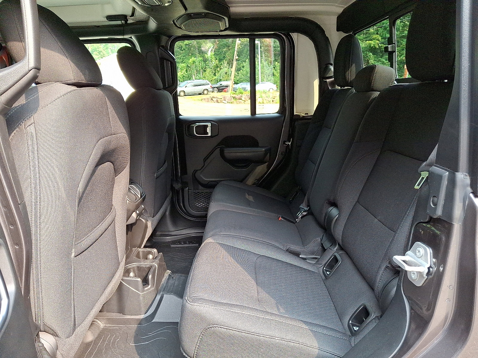 Certified 2021 Jeep Gladiator Willys image 11