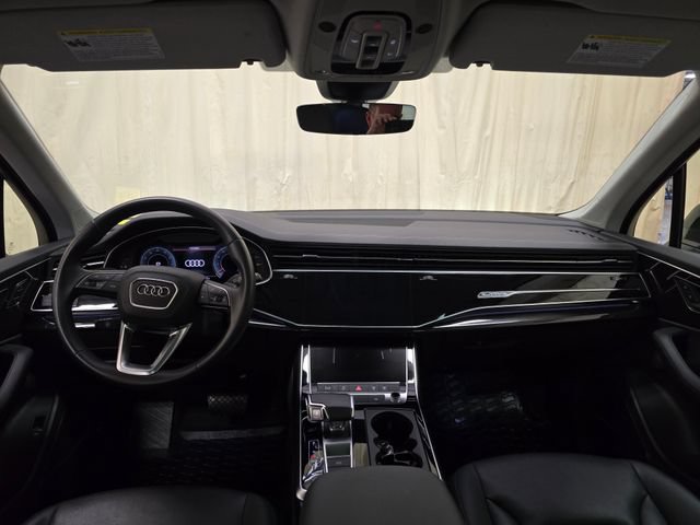 Used 2023 Audi Q7 3.0T Premium Plus AWD/4WD image 34
